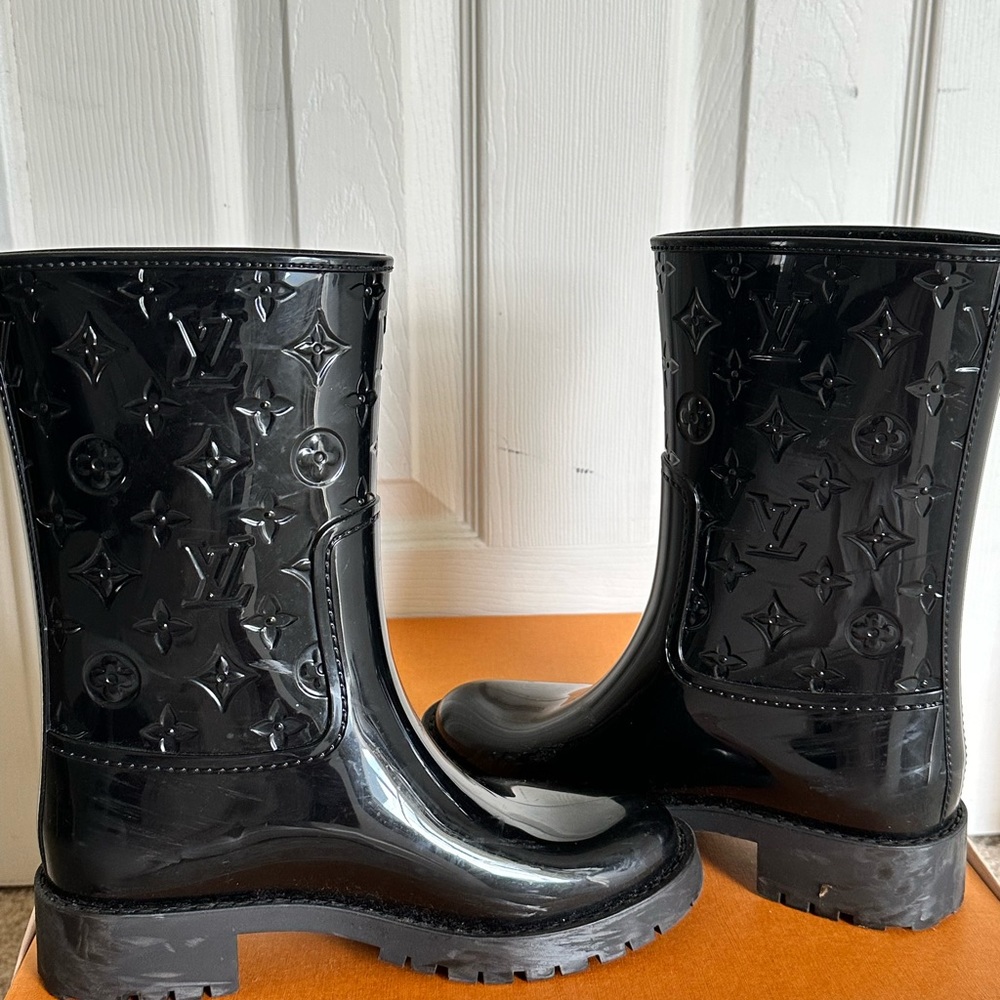 LOUIS VUITTON DROPS HALF RAIN BOOT